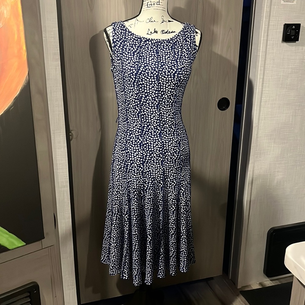 Blue and white coffee bean print dress
